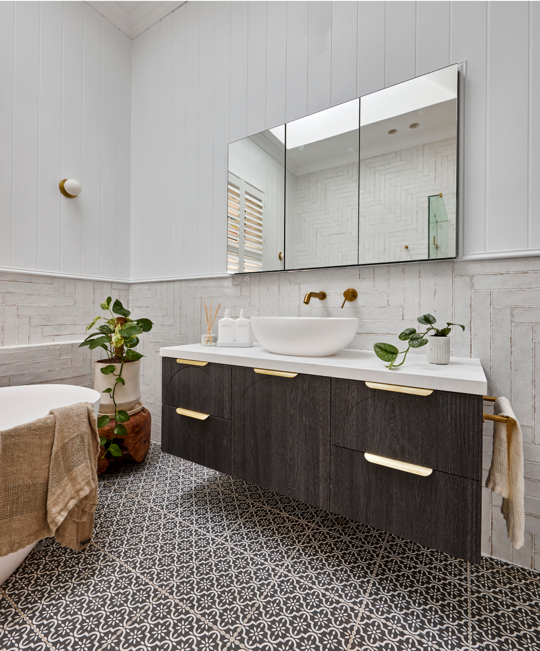 The Block AU's Oz and Omar's Winning Main Bathroom