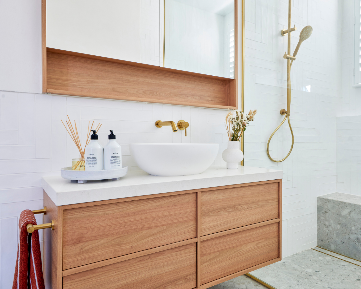 The Block AU's Oz and Omar's Guest Ensuite