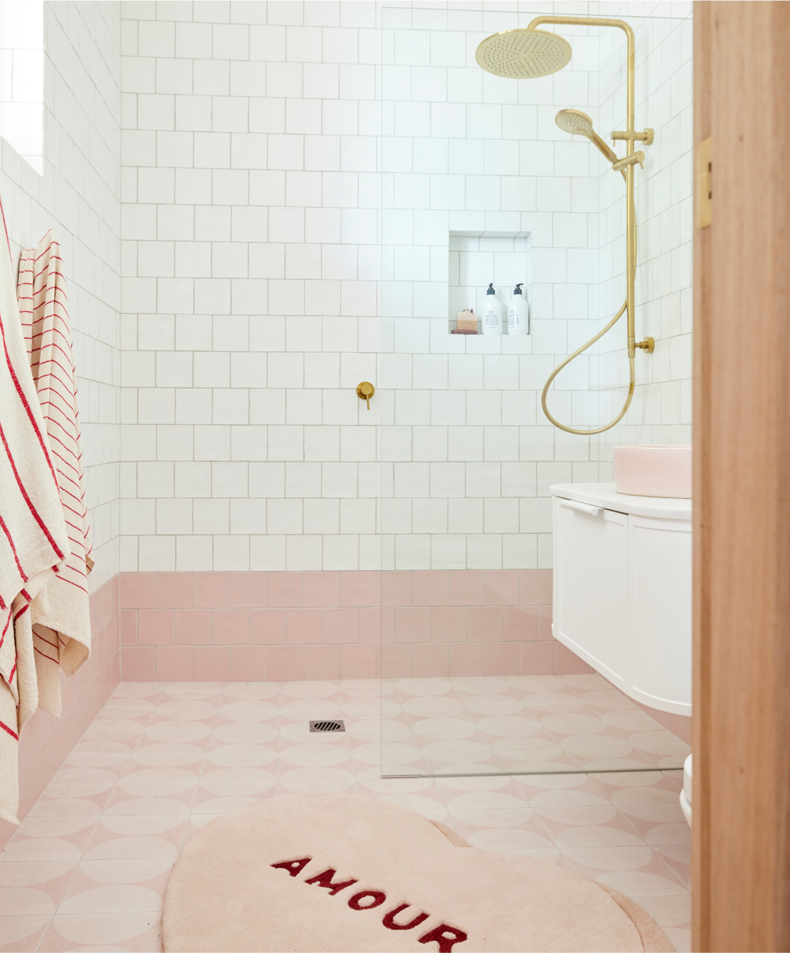The Block AU's Scotty and Frankie's Master Ensuite