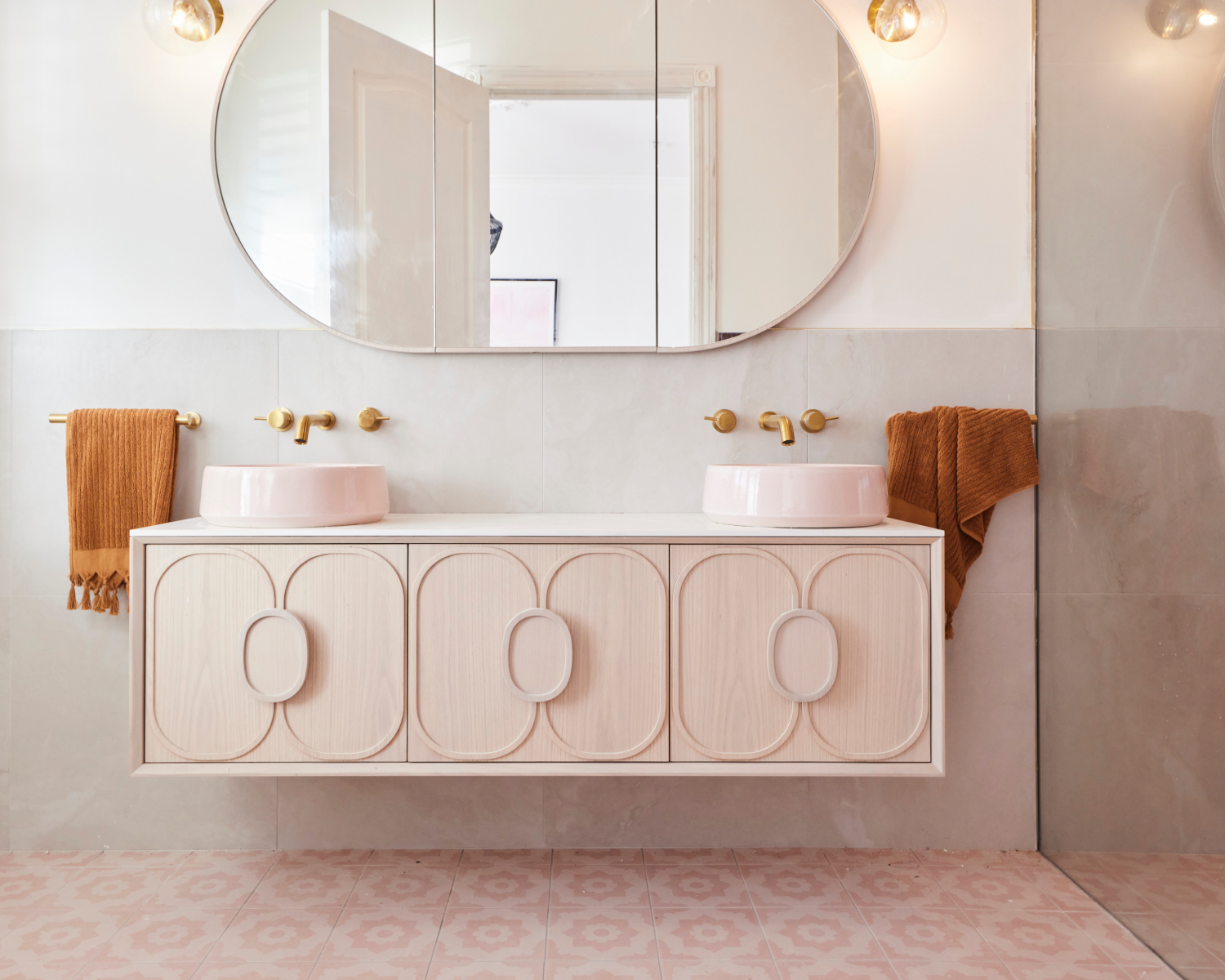 The Block AU's Ankur and Sharon's Guest Ensuite